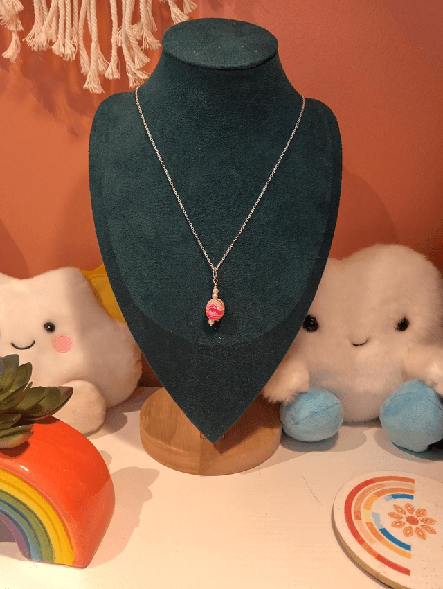  Raspberry Swirl Pendant Necklace