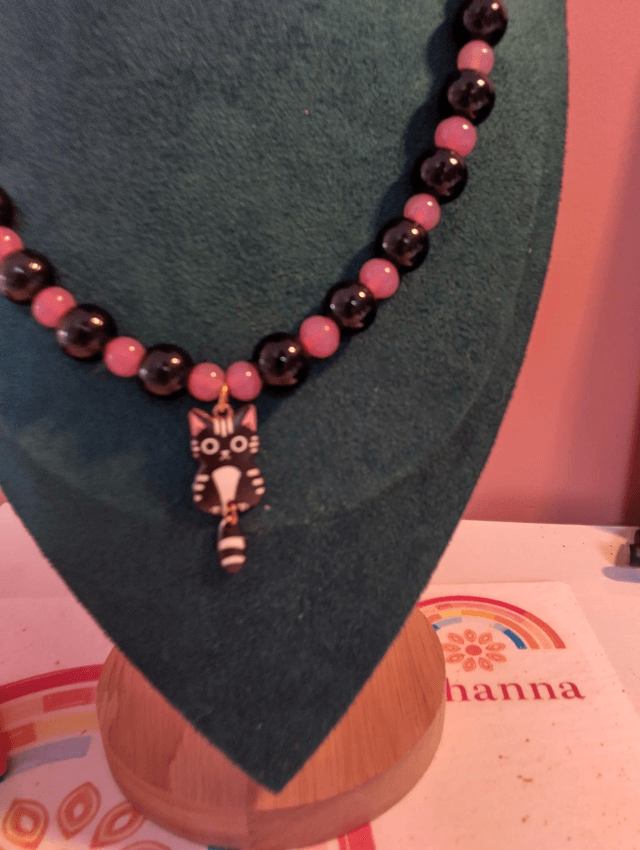 Handmade beaded cat jewellery set 