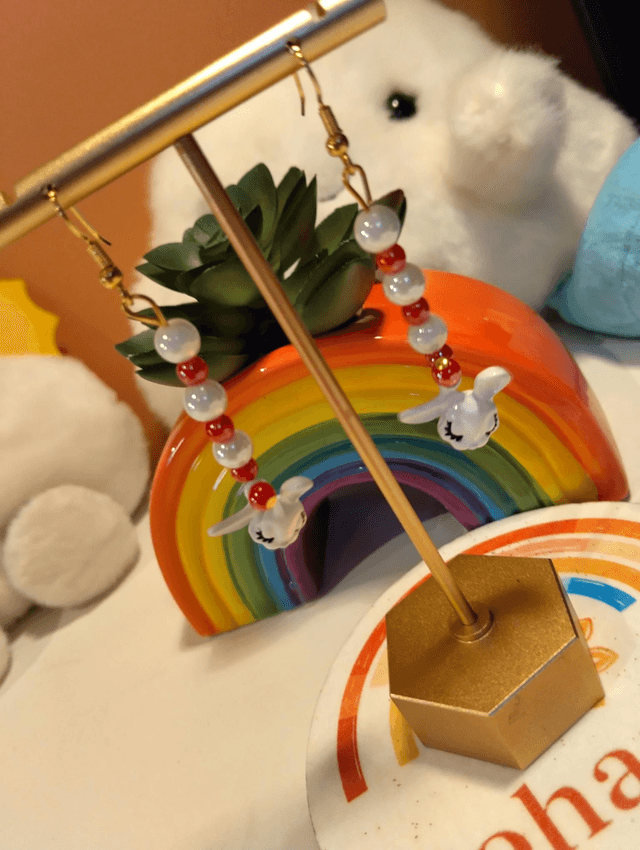 Handmade beaded bunny earrings 