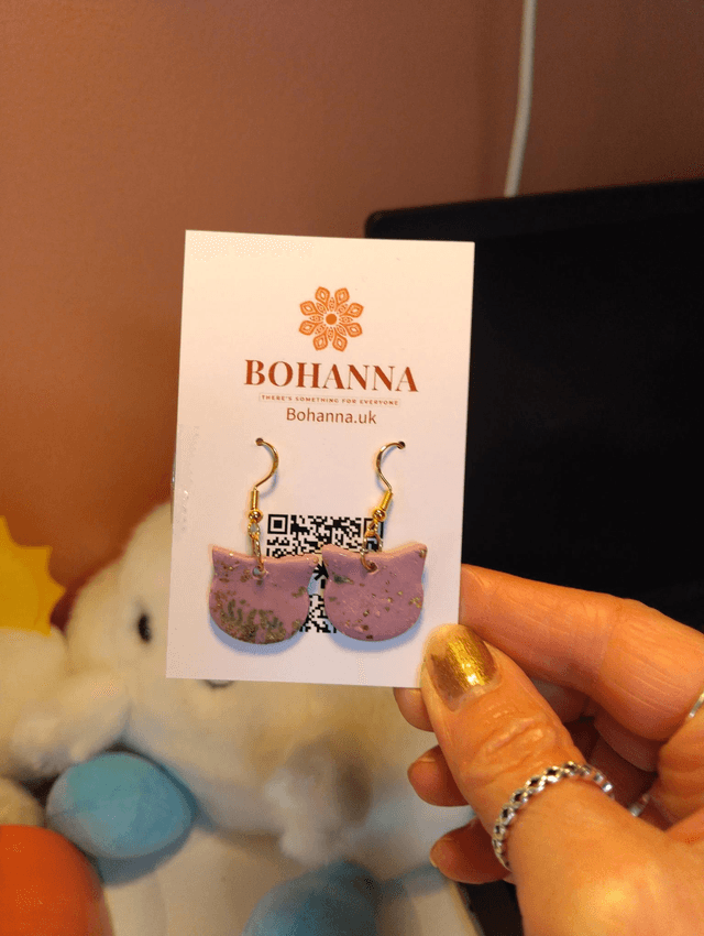 Handmade polymer clay gold cat earrings 