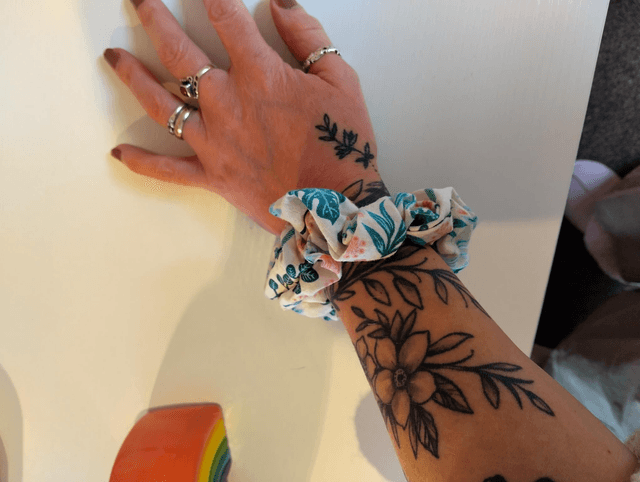 Handmade scrunchie -Floral botanical 